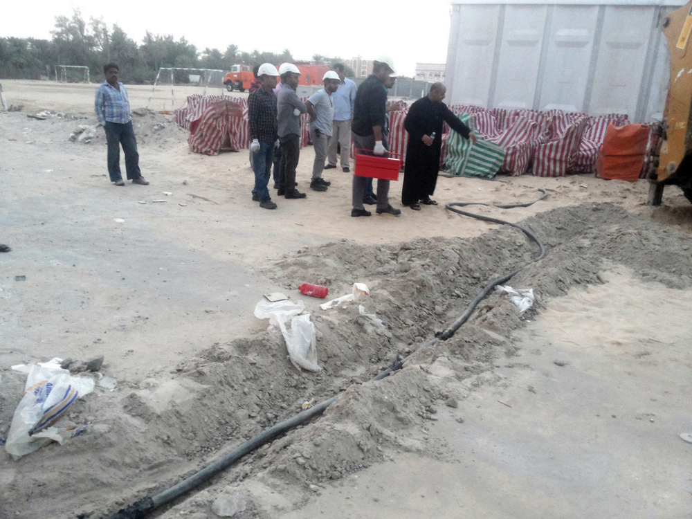 أمير الشرقية يزور مصابي حادثة «الدالوة»