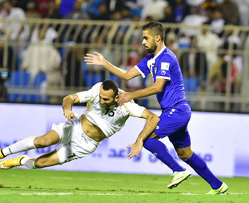 بطل لقطة الكويت والعراق لا يعرف إن كانت الكرة لمست يده