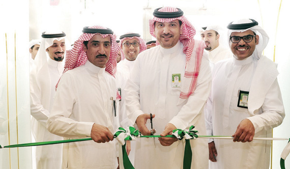 البنك الأهلي يفتتح 21 فرعا و25 قسما للسيدات في مختلف مدن ومحافظات المملكة خلال 2014