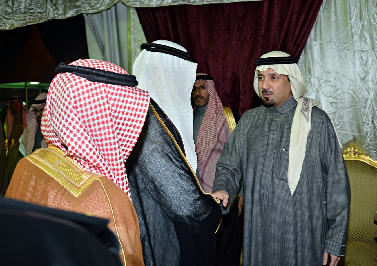 ولي العهد يطمئن على صحة خادم الحرمين الشريفين