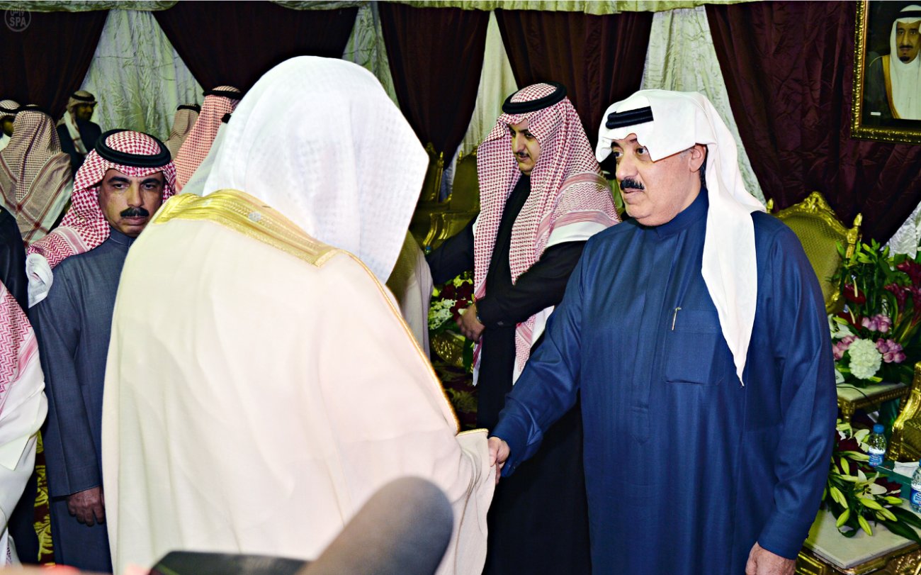 ولي العهد يطمئن على صحة خادم الحرمين الشريفين