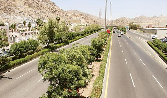 مكة المكرمة : لا تنازلات عن منع عبور الشاحنات في الطريق الدائري الثالث