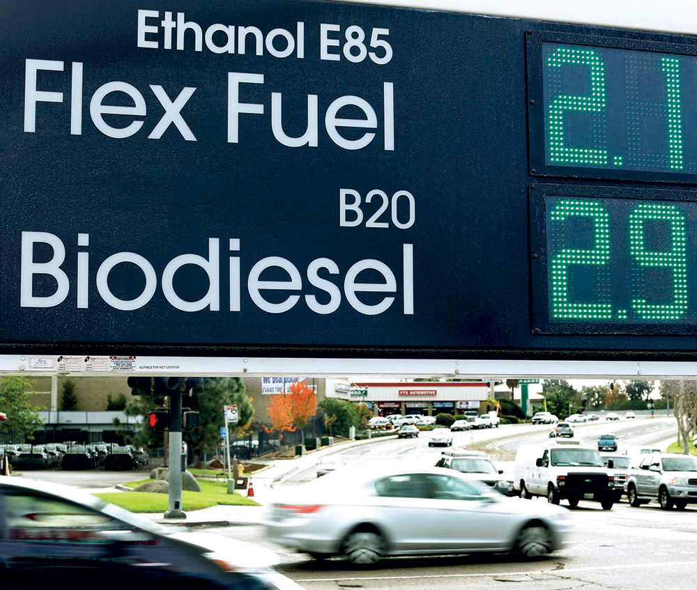 مختصون لـ "الاقتصادية": هبوط النفط سيستمر لأسابيع .. ومرشح للاستقرار عند 40 دولارا