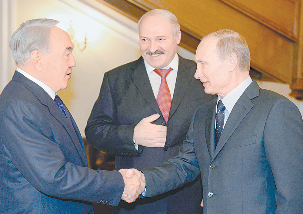 انهيار الروبل يترك الدب الروسي في منطقة شديدة الحرارة