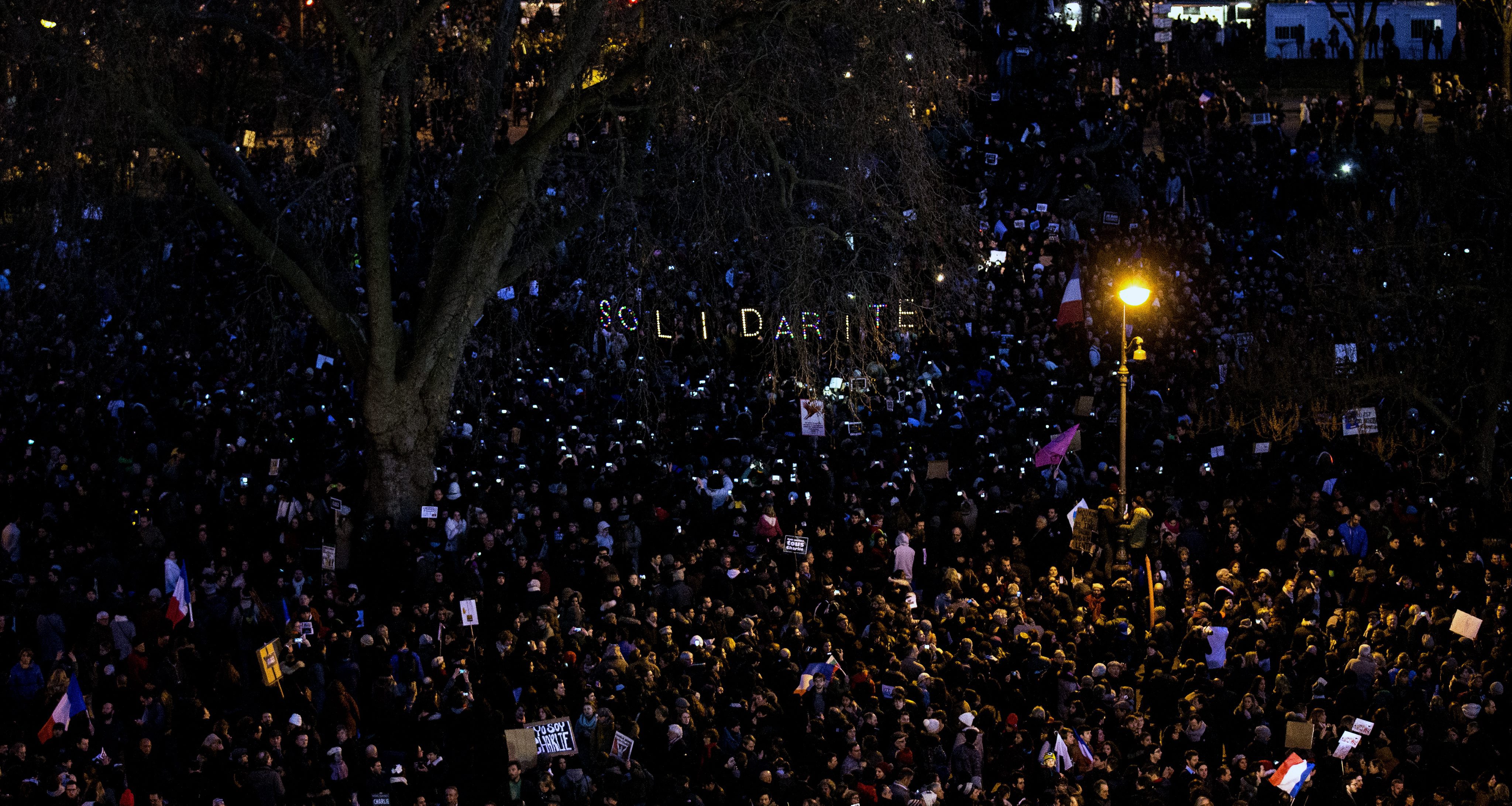 أكثر من 3 ملايين شخص شاركوا في تظاهرات فرنسا