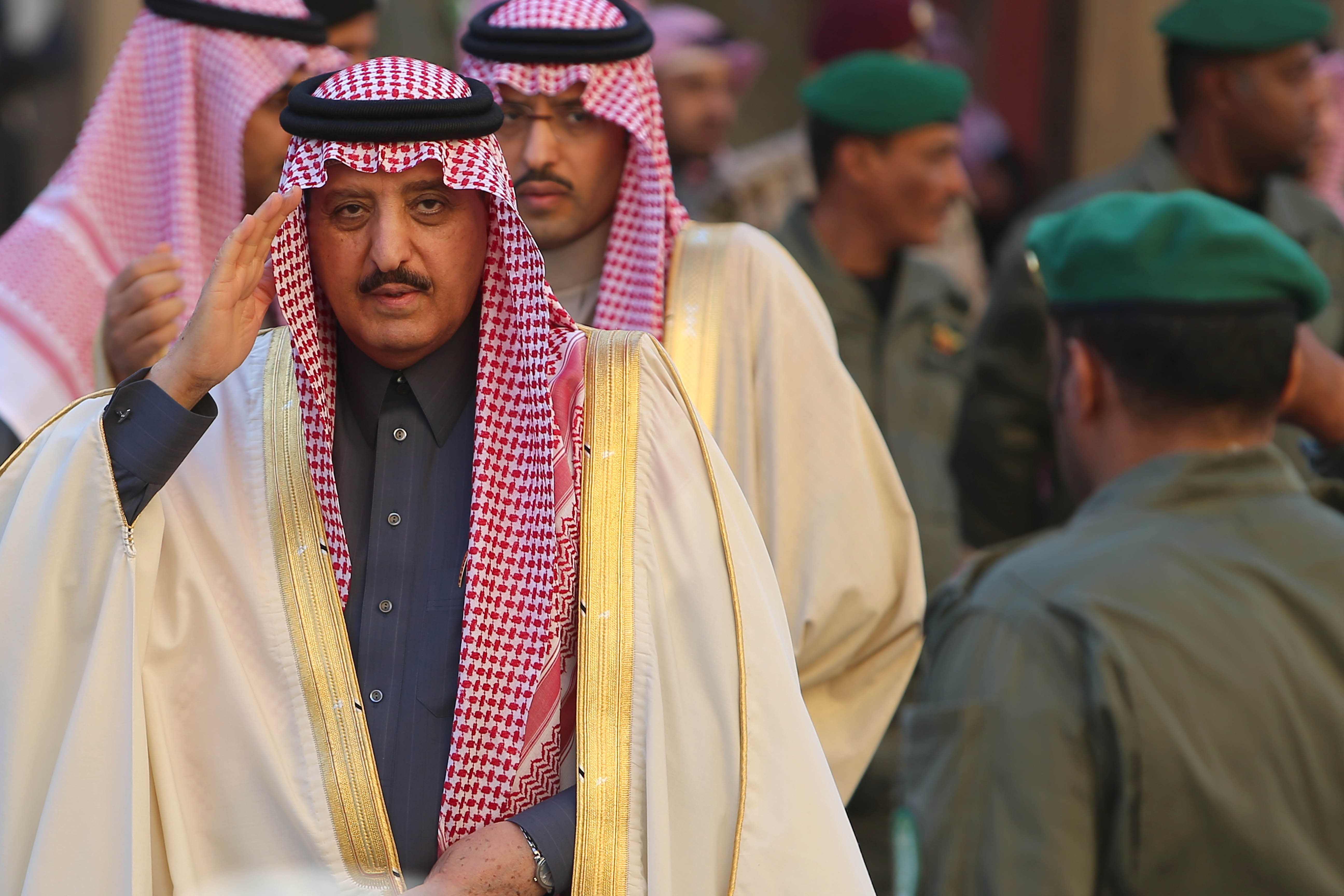 السعودية تواري خادم الحرمين الشريفين الملك عبدالله بن عبد العزيز الثرى في مقبرة العود