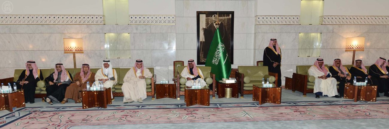 خادم الحرمين الشريفين وولي العهد وولي ولي العهد يتلقون البيعة