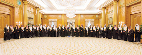 الملك سلمان: توجهاتنا وسياساتنا الخارجية نهج متواصل ومستمر