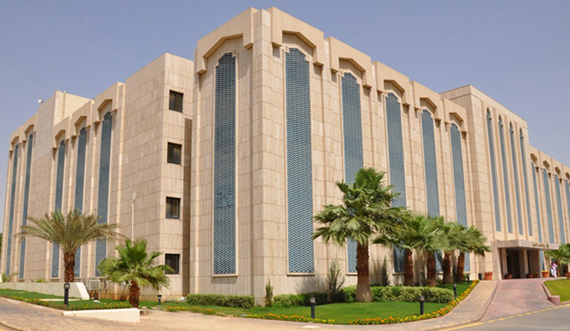 الخدمة المدنية : لا يجوز تكليف معيني بند الأجور للقيام بأعمال موظفي المراتب