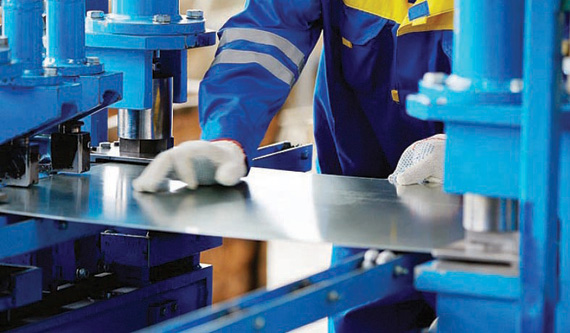 إغلاق 5 مصانع وإنذار 10 بالإخلاء والنقل من أحياء جدة خلال سنتين