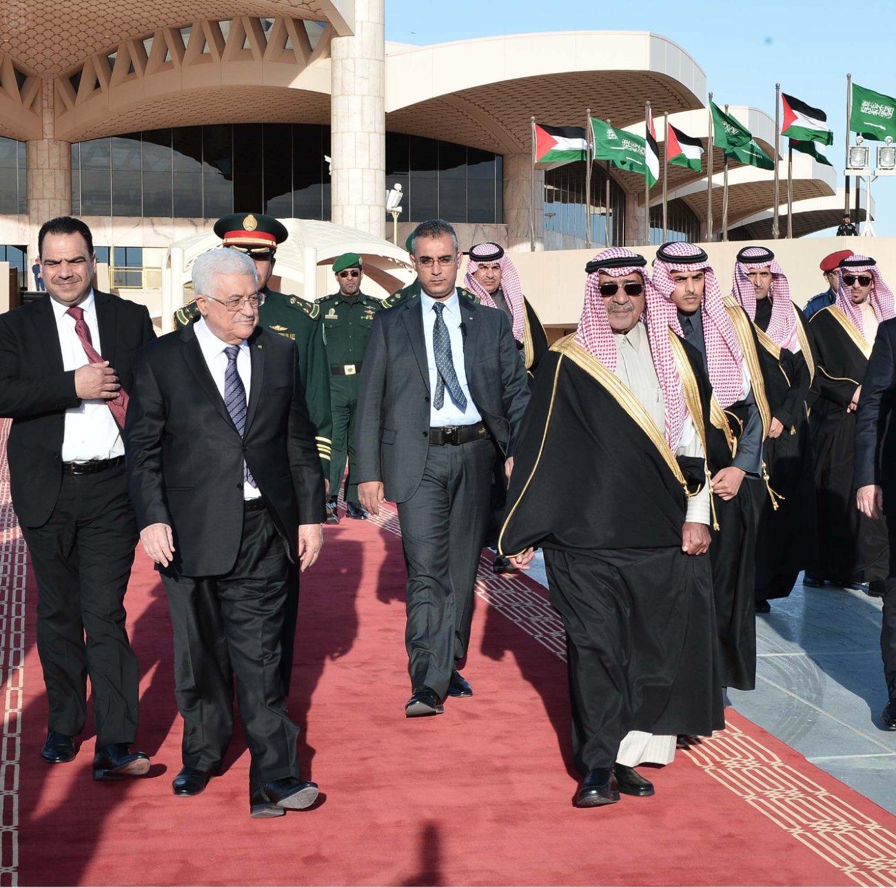 الرئيس الفلسطيني يغادر الرياض