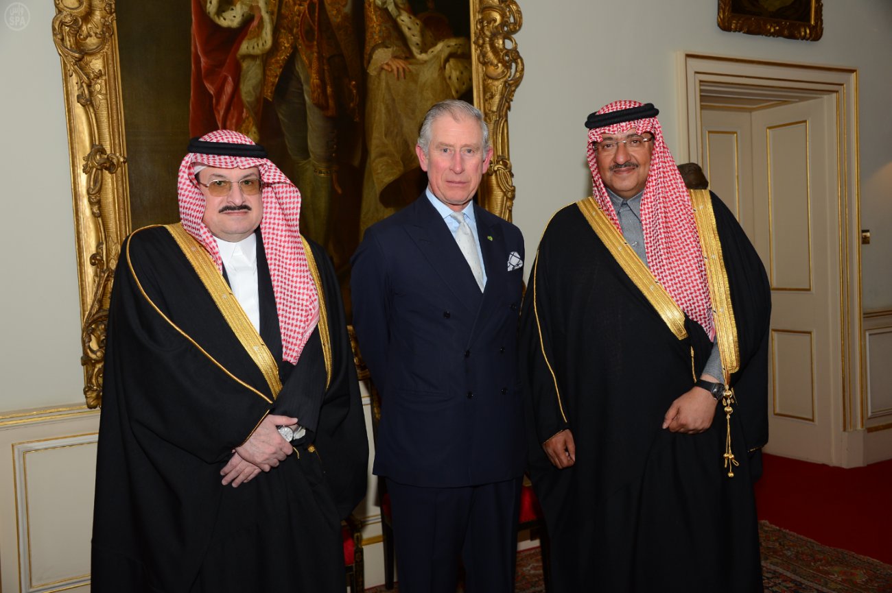 ولي عهد المملكة المتحدة يقيم مأدبة عشاء تكريماً لولي ولي العهد