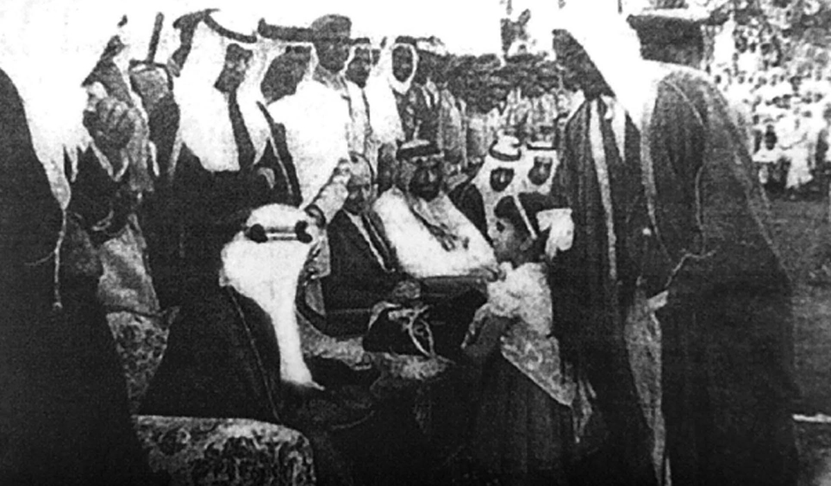 "السعوديات" من 180 دارا للكتاتيب إلى 300 كلية ومعهد عالِ