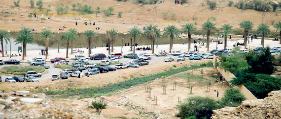 استمرار فرص الأمطار الغزيرة في بعض مناطق السعودية حتى نهاية الأسبوع المقبل