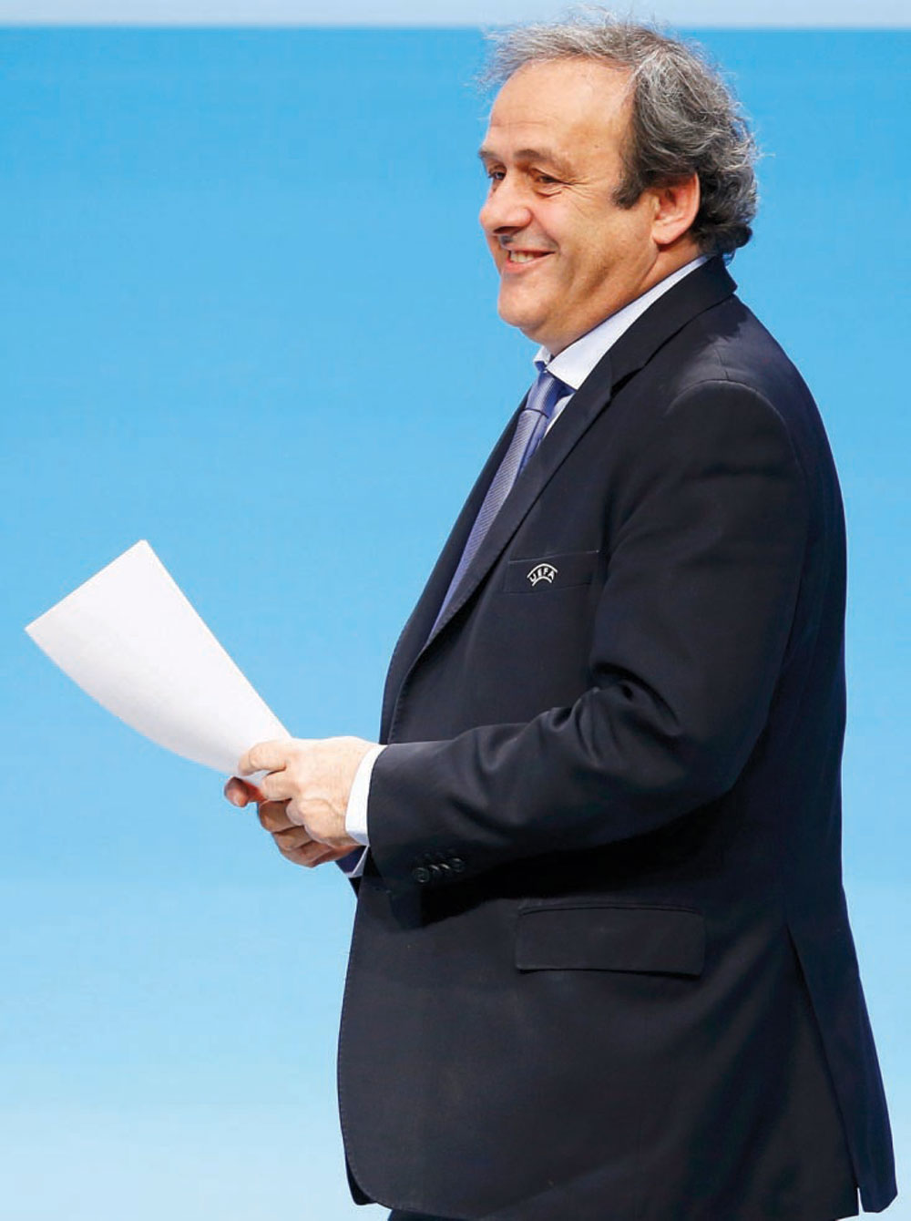 تصفيق بارد لبلاتر.. وبلاتيني: تجنبوا التطرف الغادر