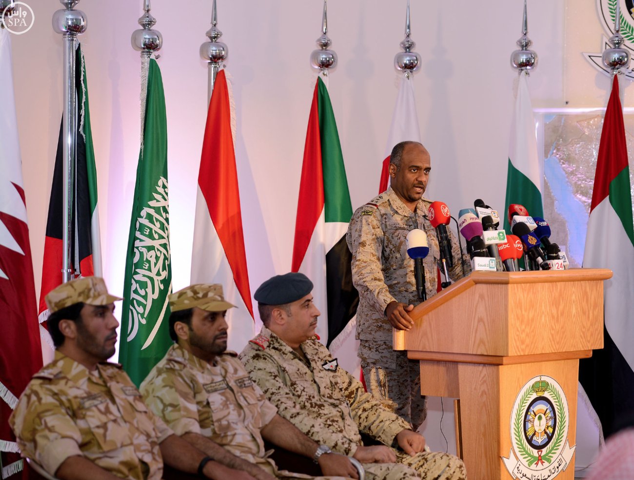 عسيري: التحالف يحتفظ بحق الرد على أي محاولة إيرانية لتسليح الحوثيين