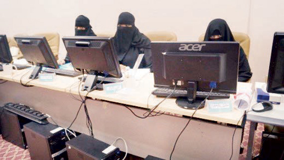 مركز «جنى» يكرم 218 متدربة من الأسر المنتجة في الدمام