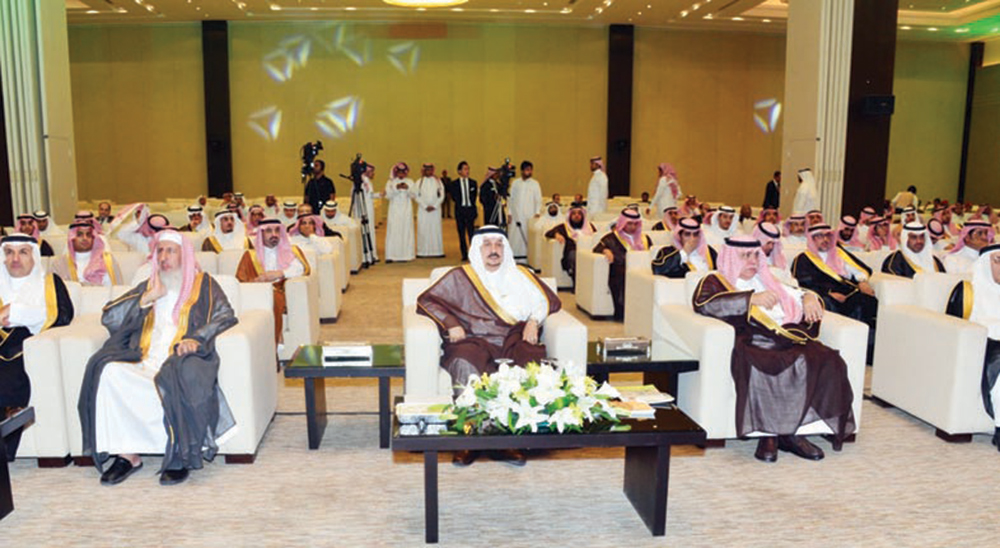 أمير الرياض: «الجمعيات الخيرية» ثقافة إسلامية أصيلة لها خصوصيتها في المجتمع.. حفظ النعمة يسعدنا