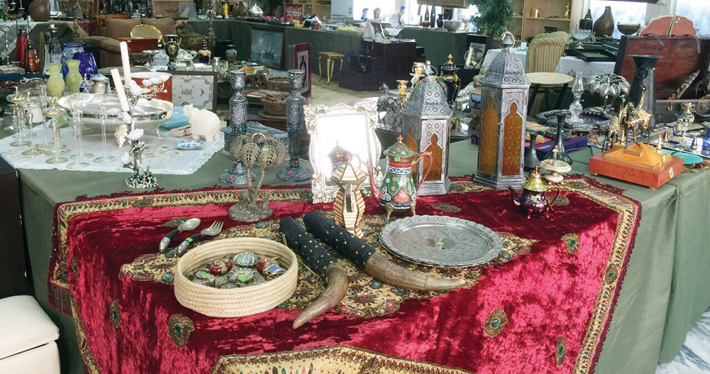 معرض للتحف والإكسسوارات المنزلية
يدعم 3600 يتيم