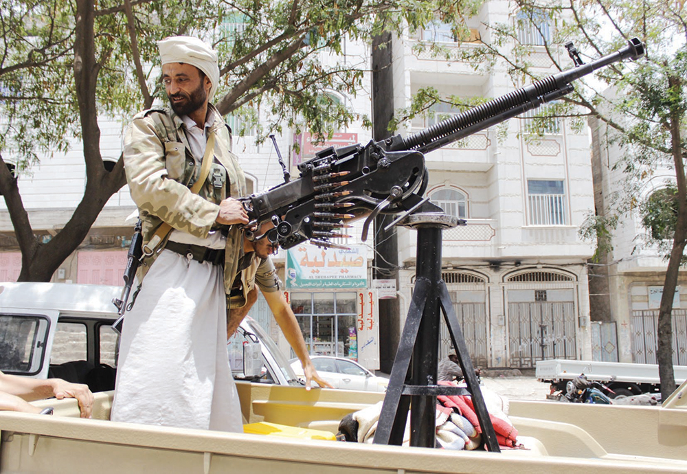 هروب جماعي لميليشيات الحوثي و«المخلوع» في الضالع.. ومظاهرة ضدهم في صنعاء