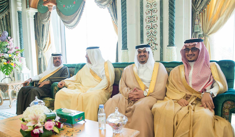 خادم الحرمين الشريفين يصل إلى مكة المكرمة قادماً من جدة