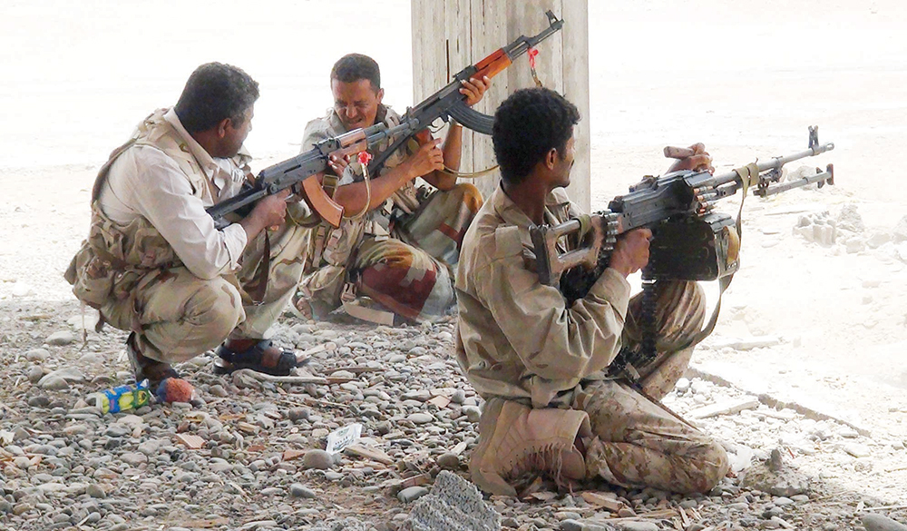 هجوم المقاومة الشعبية على ميليشيات الحوثي يسقط 15 مسلحا من رجال «المخلوع»