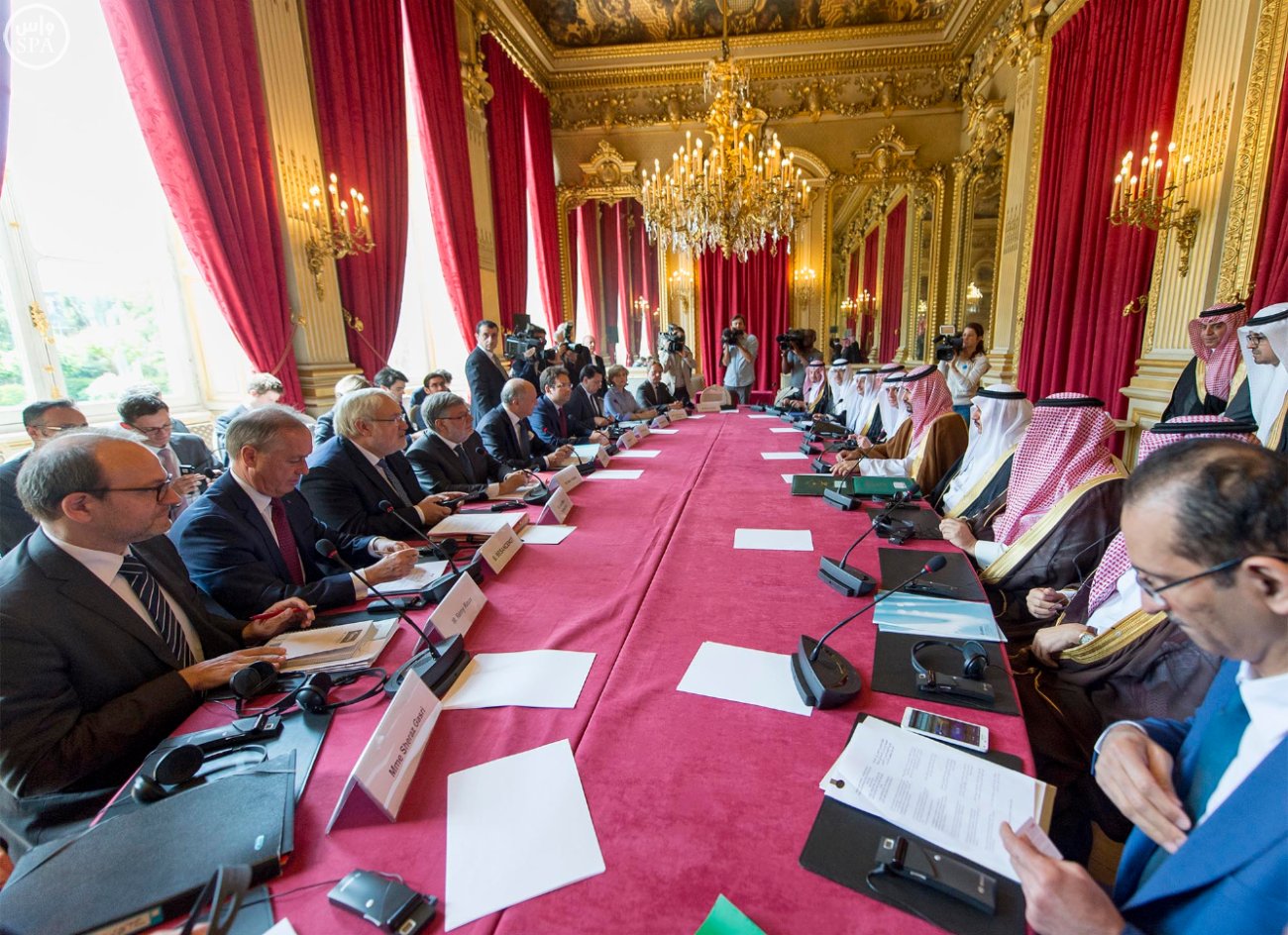 ولي ولي العهد ووزير الخارجية الفرنسي يرأسان الاجتماع الأول للجنة التنسيقية الدائمة السعودية الفرنسية