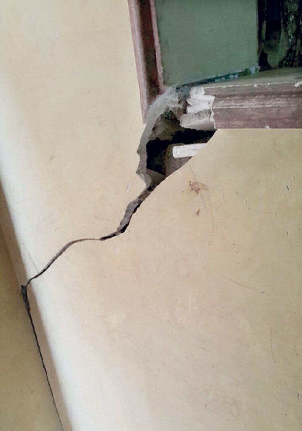 منازل جديدة جنوب الرياض ..
لكنها «واهنة»