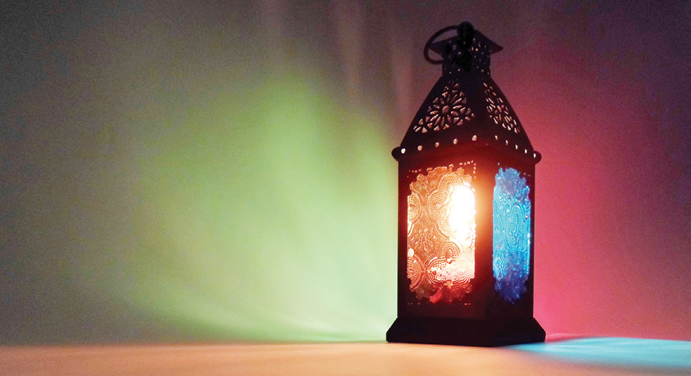 فوانيس رمضان .. من فتيل في مصباح إلى باقة متنوعة الأشكال