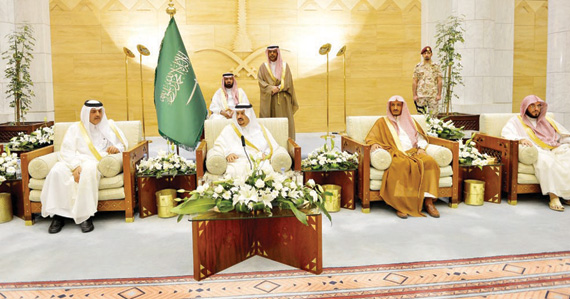 أمراء المناطق يستقبلون المهنئين بعيد الفطر المبارك .. ويرفعون التبريكات لخادم الحرمين