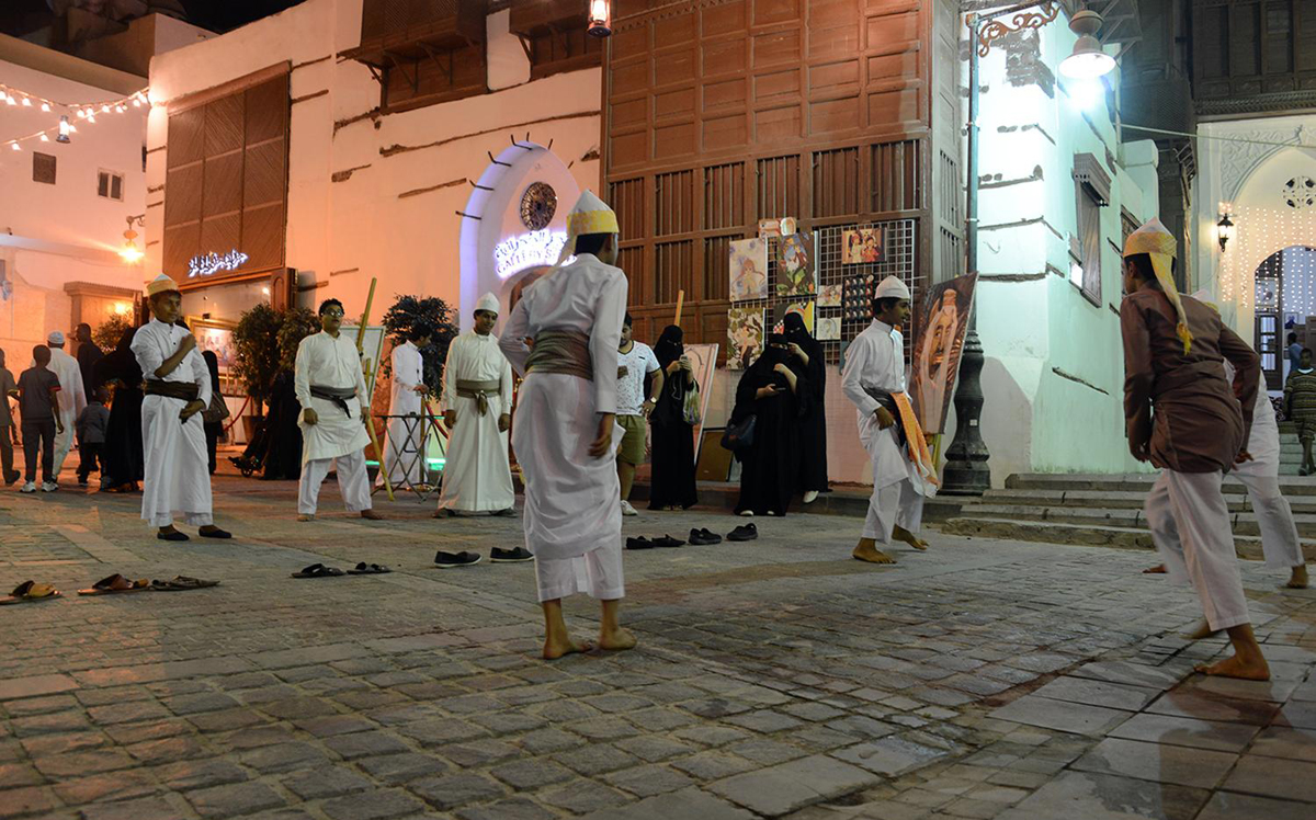 قصة مصورة : عيد الفطر في السعودية