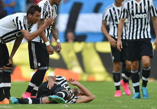 الإصابة تبعد خضيرة عن يوفنتوس في كأس السوبر الإيطالي
