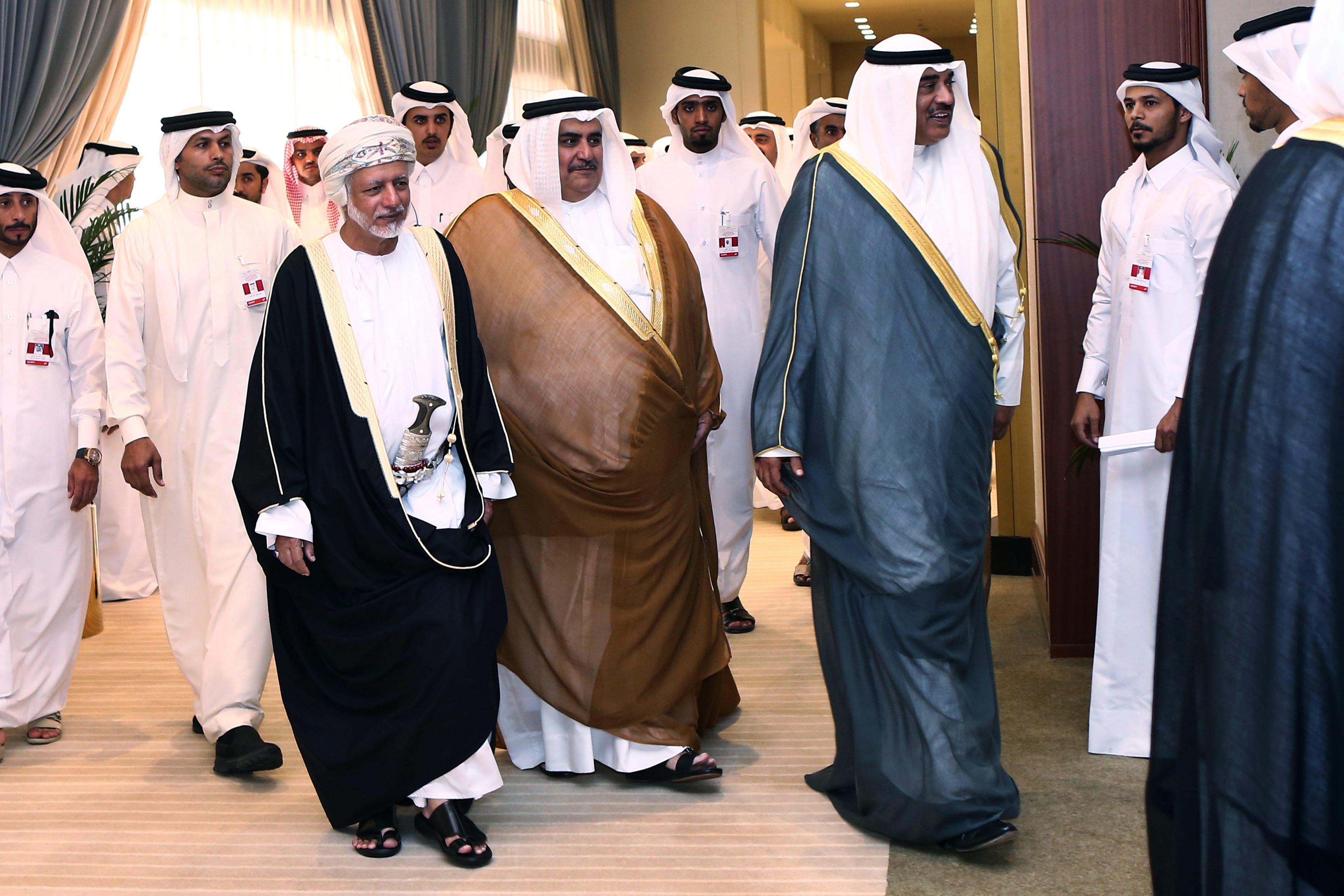 كيري: الكل يعلم أن إيران تدعم حزب الله والحوثيين .. وعلى الأسد الرحيل