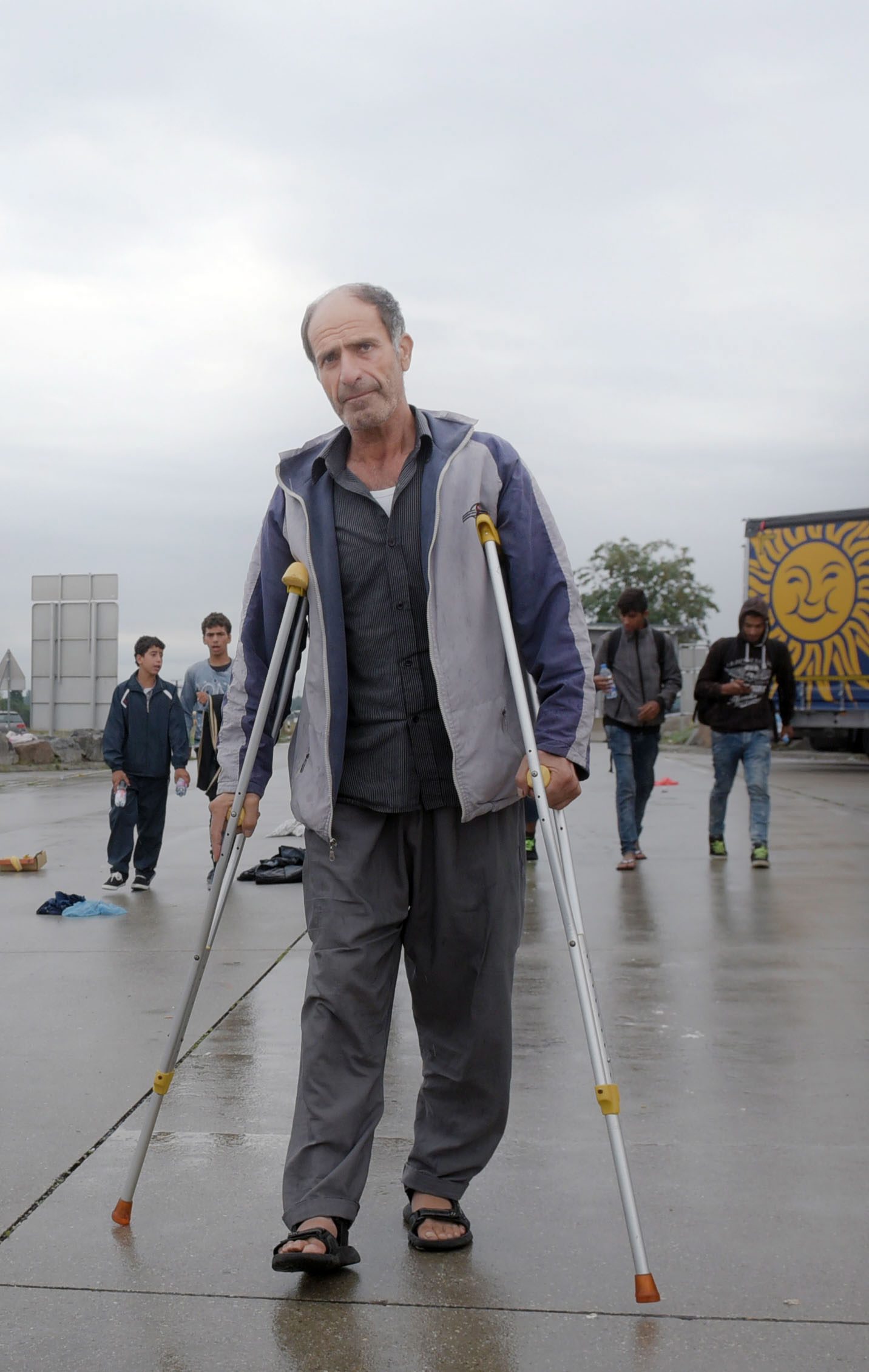 المانيا والنمسا تقبلان استقبال آلاف المهاجرين