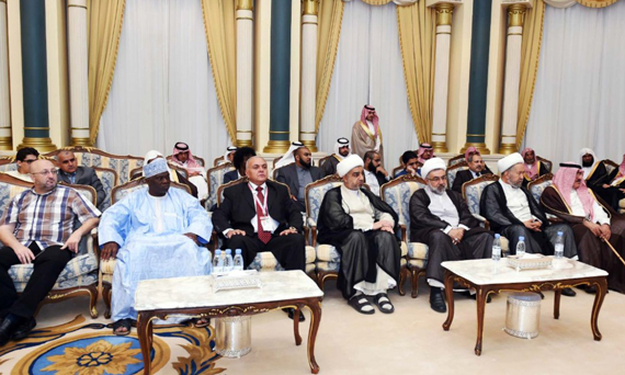 أمير المدينة المنورة للحجاج : شرفُ عظيمُ لنا أن نكون عونا للمسلمين