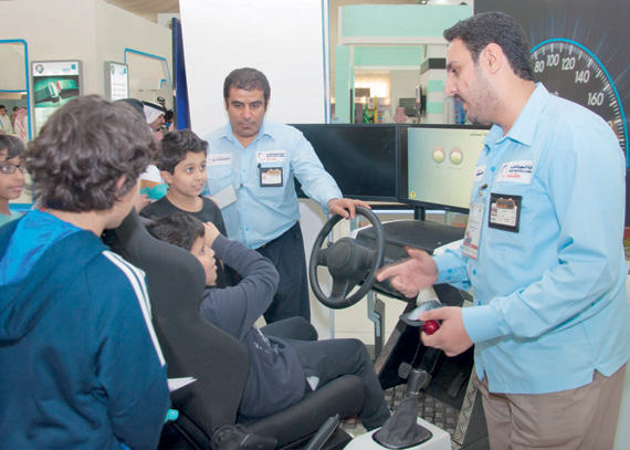 ..و تستقطب مختصين دوليين في أنظمة 5 - Star للأمن والسلامة.. وتلزم المقاولين بتأمين طبي لموظفيهم