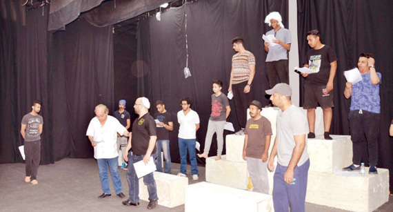 «فنون الدمام» تحتفي بتخريج دورة إعداد الممثل المسرحي