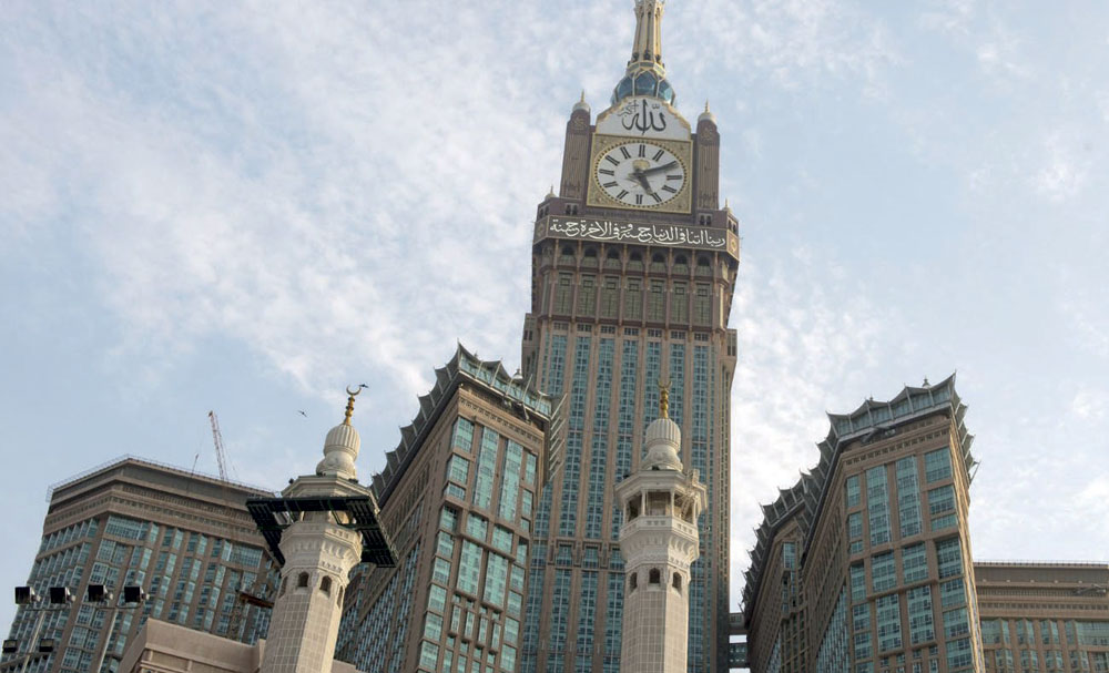 «وقف الملك عبدالعزيز للحرمين الشريفين» 
من أضخم المشاريع المعمارية في العالم