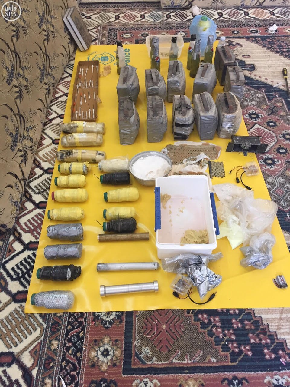 الداخلية تطيح بخلية تابعة لداعش وتحبط عمل إرهابي وشيك