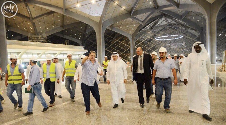 بمشاركة وزير النقل.. رحلة تجريبية بسرعة 180 كم في الساعة لقطار الحرمين