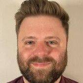 تاسي يتراجع 90 نقطة وسط أدنى سيولة منذ مايو 2020