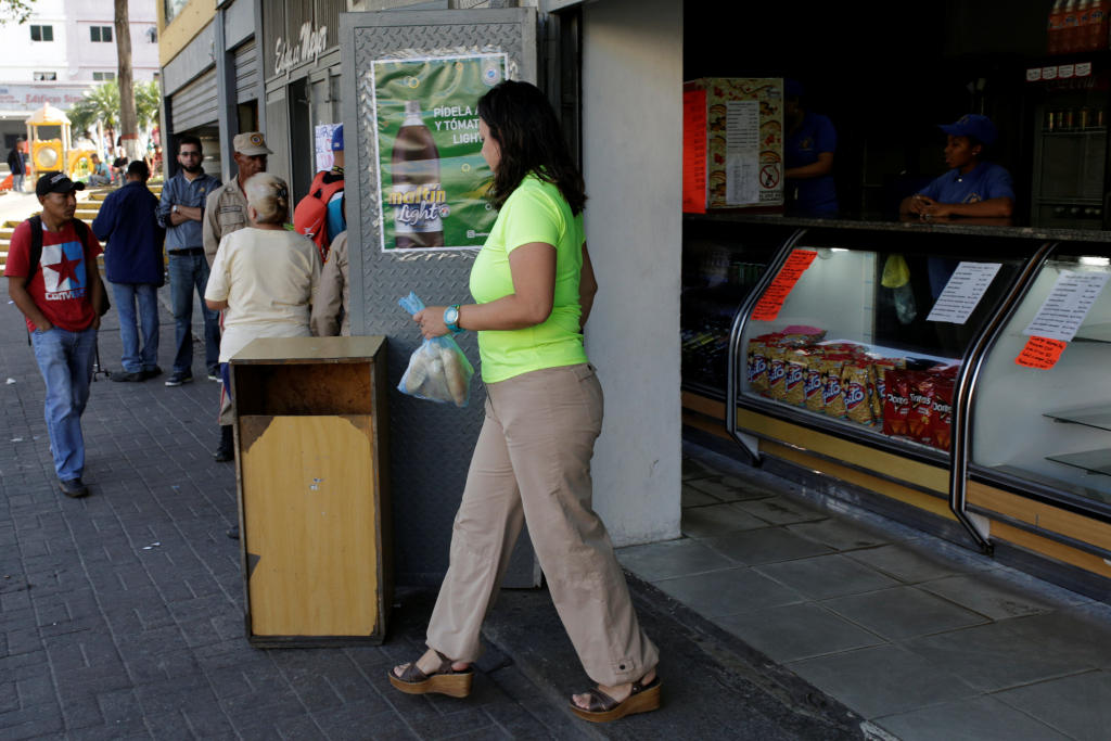 "حرب الخبز" تستعر في فنزويلا