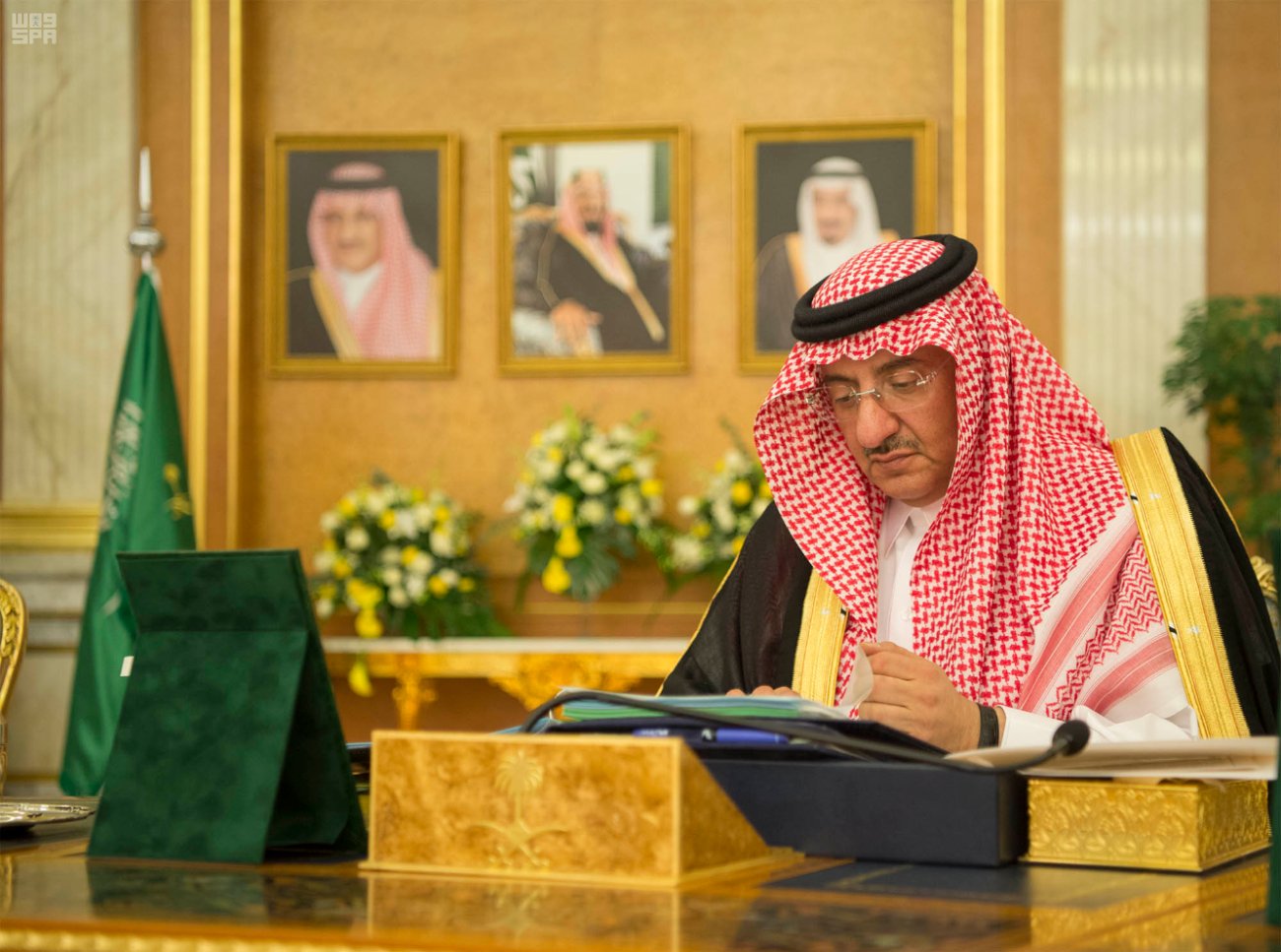 مجلس الوزراء : نقل ملكية شركة الماء والكهرباء إلى الحكومة