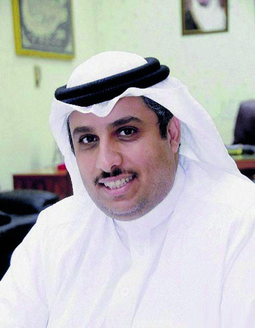 العلوني: أهّلوا أحد باللائحة القديمة