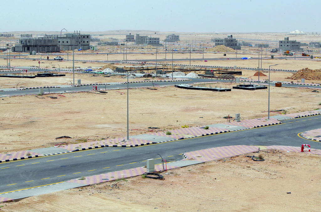 «الإسكان» توضح: آلية تقييم رسوم الأراضي البيضاء عادلة.. الهدف تصحيح السوق