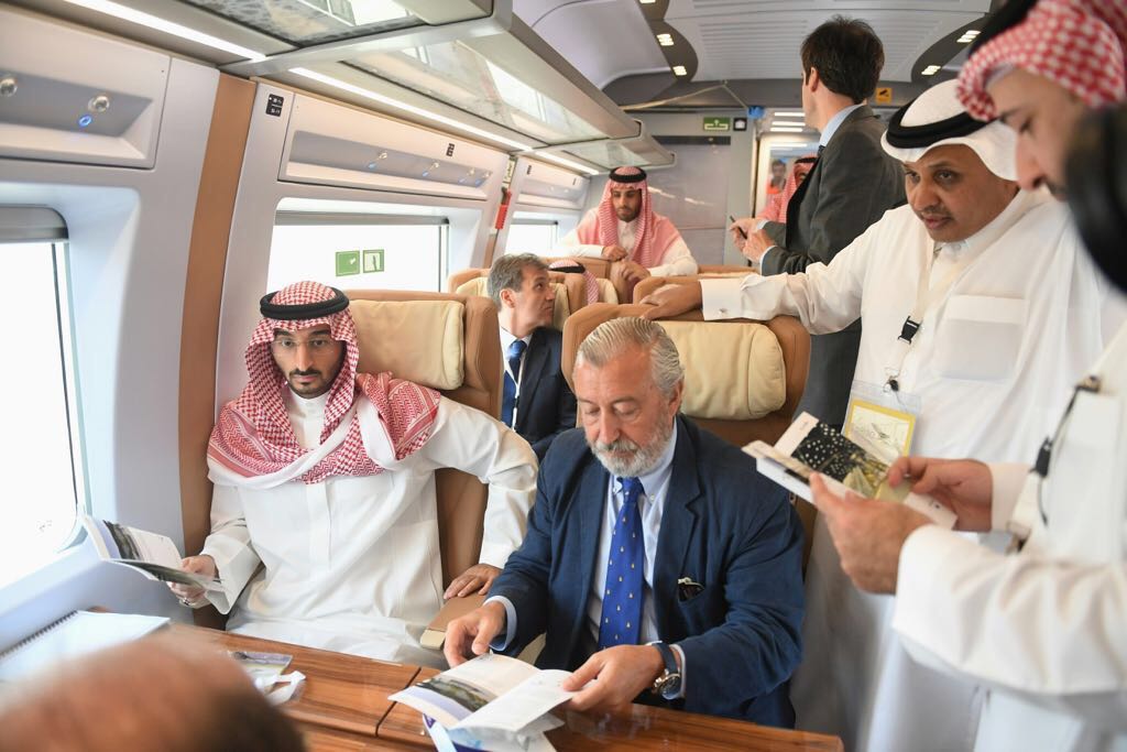 قطار الحرمين يقطع أول رحلة بين رابغ والمدينة في ساعة 20 دقيقة