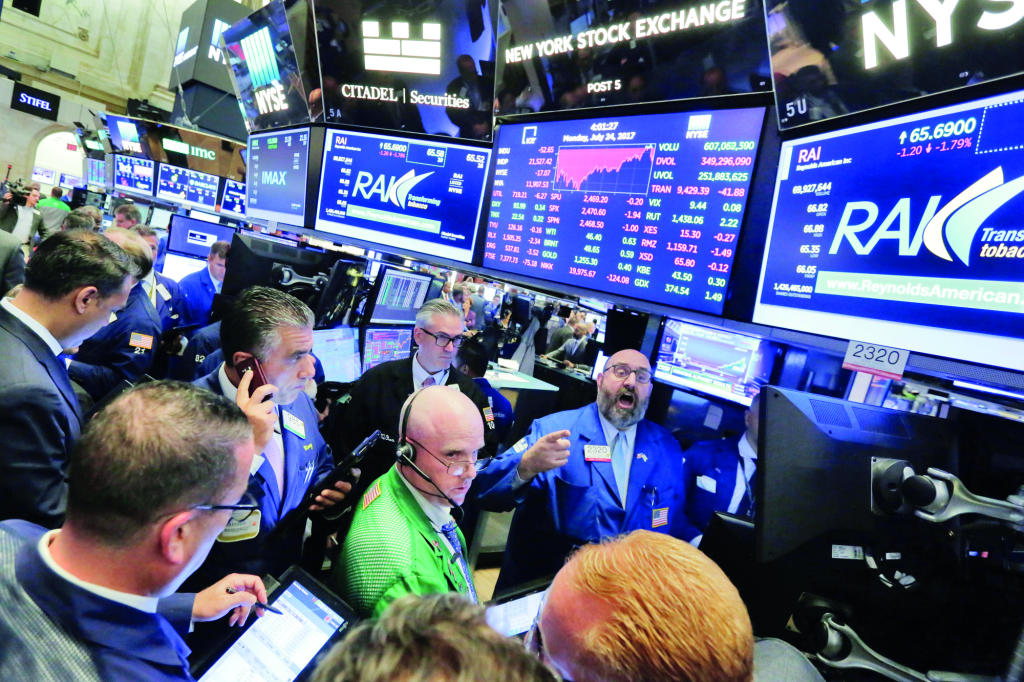 الدين العالمي يتفاقم .. بلغ 300 % من الناتج الإجمالي 