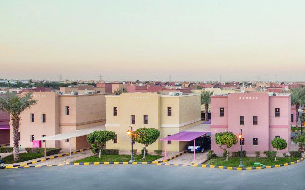 أحكام وضوابط تملك غير السعوديين للعقارات بواسطة صناديق الاستثمار العقارية