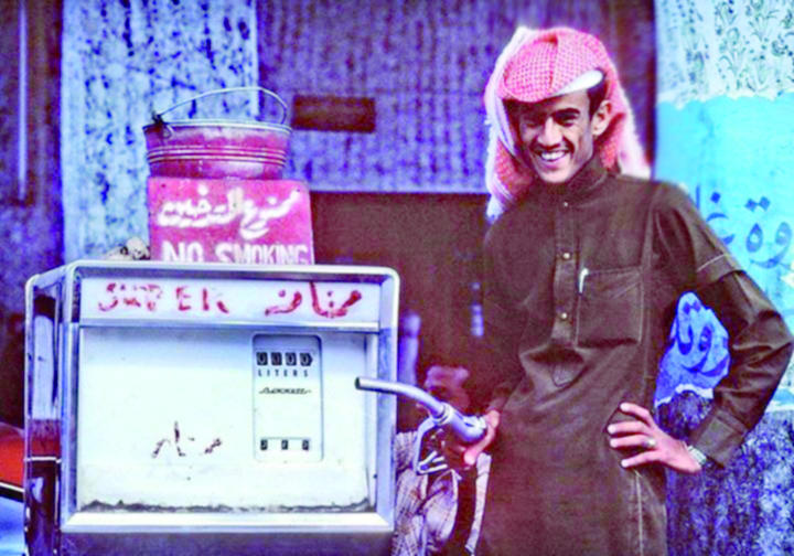  «بطاقة الاستهلاك» .. معيار جديد للمشترين السعوديين في سوق السيارات 