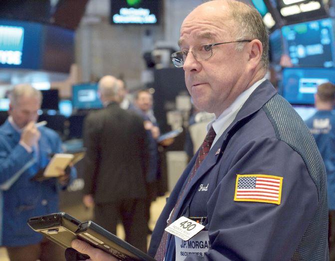 الحرب التجارية تهدد أسواق الأسهم والسندات في الولايات المتحدة